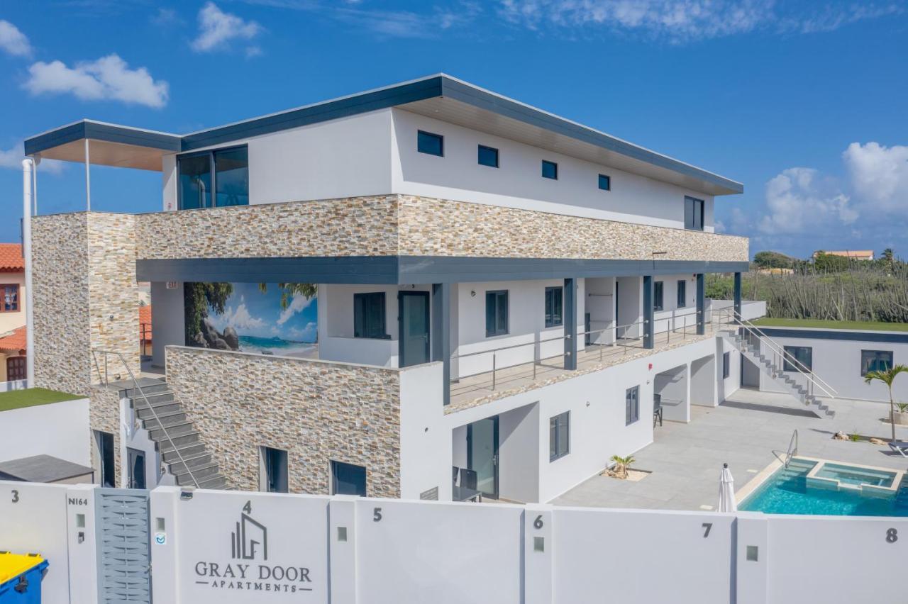 Gray Door Apartments - Adults Only 팜비치 외부 사진